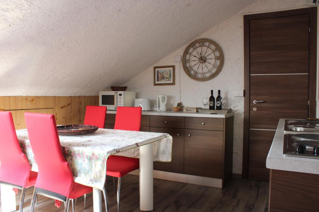 Tenuta I Lecci แตร์รานูโอวา บราชโชลีนี ภายนอก รูปภาพ