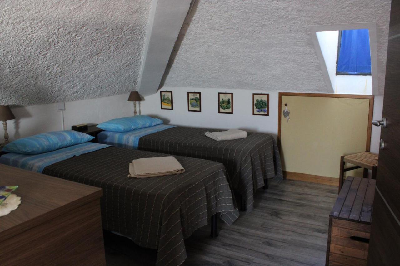 Tenuta I Lecci แตร์รานูโอวา บราชโชลีนี ภายนอก รูปภาพ
