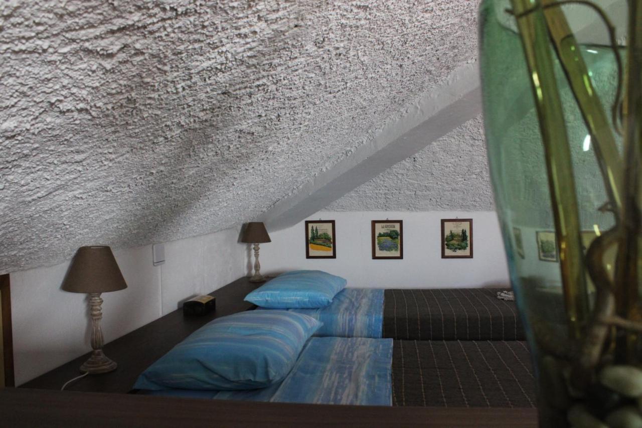 Tenuta I Lecci แตร์รานูโอวา บราชโชลีนี ภายนอก รูปภาพ