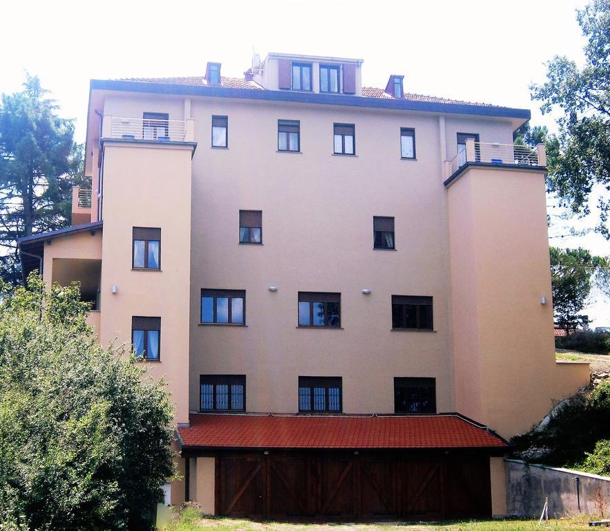 Tenuta I Lecci แตร์รานูโอวา บราชโชลีนี ภายนอก รูปภาพ